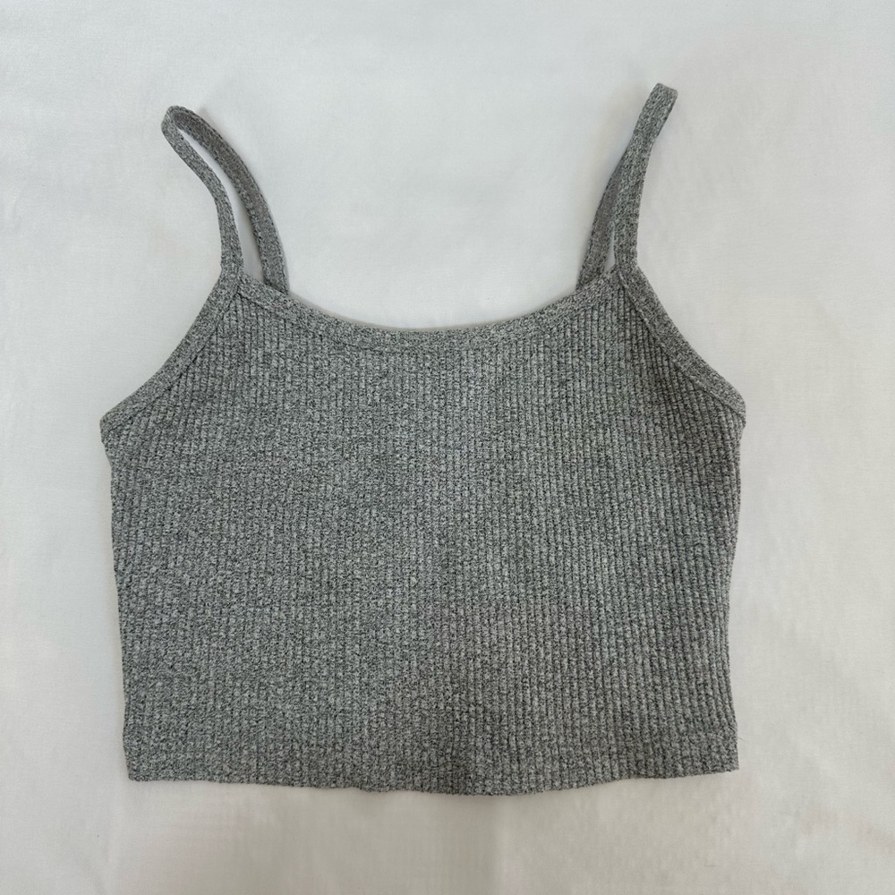 Strut This Tank